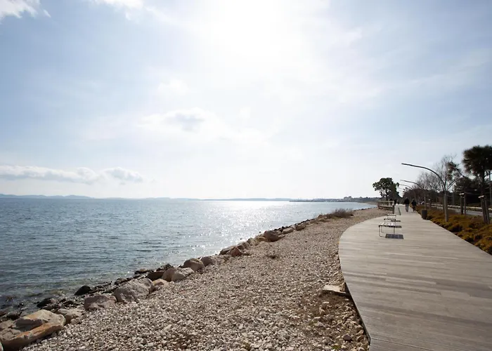 Les Regates-3 By Interhome 히에레