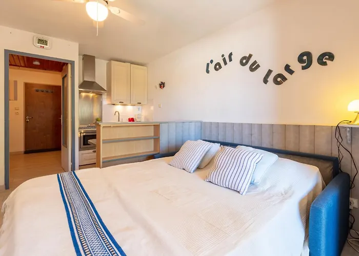 아파트 Les Regates-3 By Interhome *