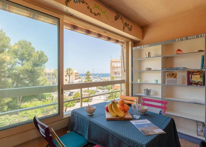 Les Regates-3 By Interhome 아파트 히에레